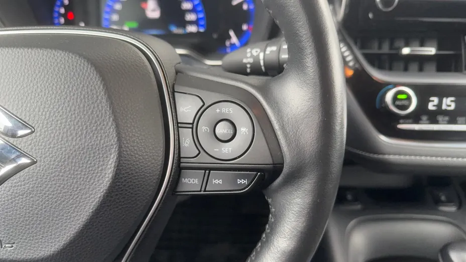 SUZUKI Swace Swace 1.8 Hybrid Premium Plus CVT