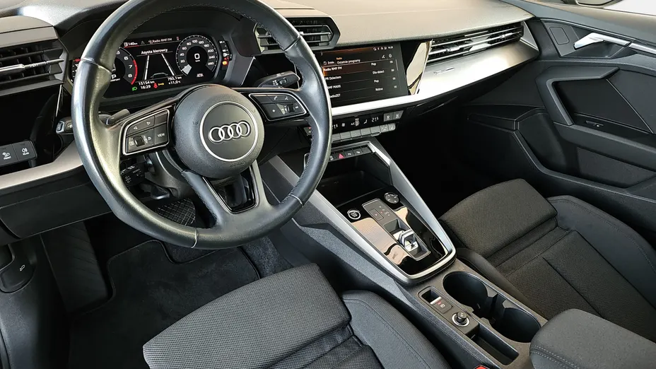 AUDI A3 A3 35 TFSI mHEV S Line S tronic