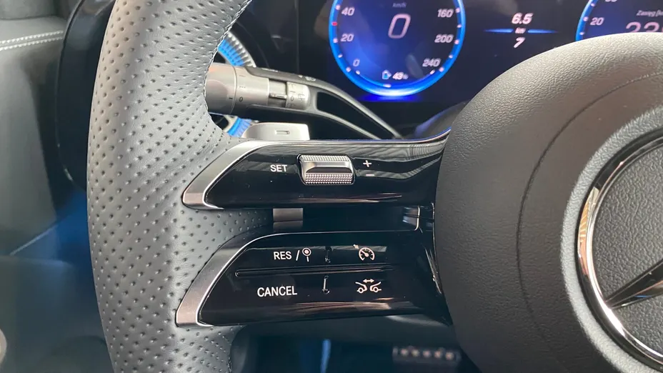 MERCEDES-BENZ GLB GLB 250+ EQ 85kWh
