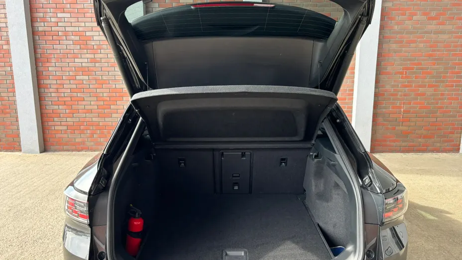 VOLKSWAGEN ID.4 ID.4 77kWh Pro Performance Tech