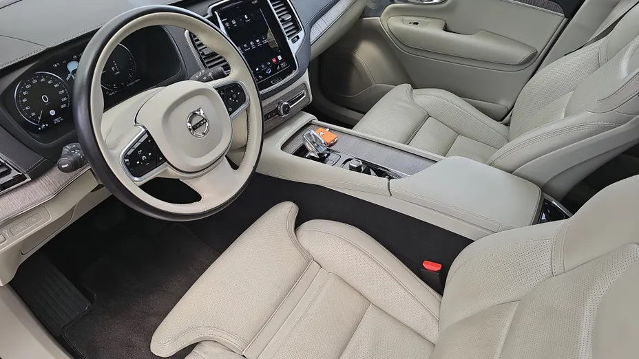 VOLVO XC90 XC90 T8 AWD Plug-In Hybrid Plus Bright 7os aut