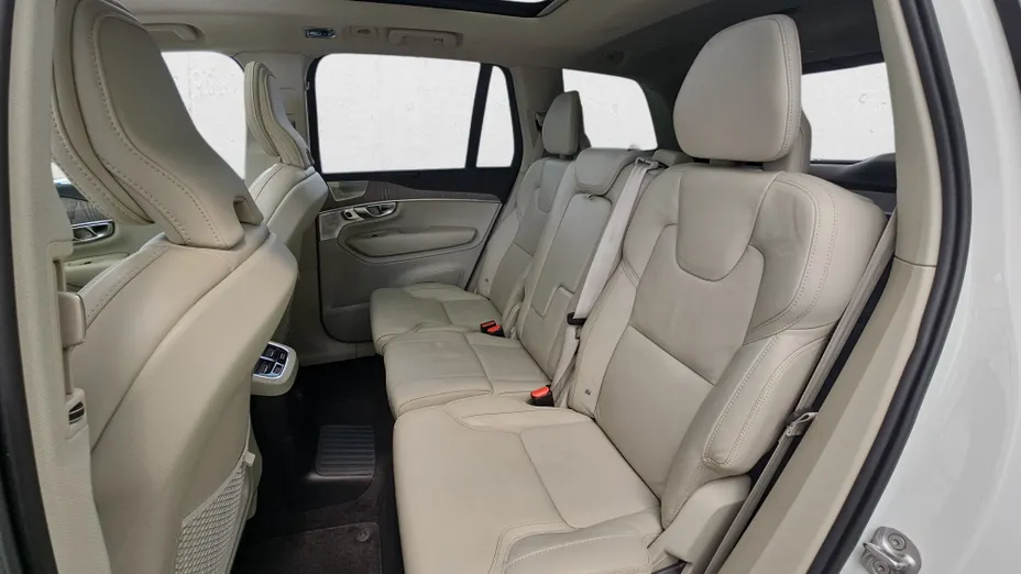 VOLVO XC90 XC90 T8 AWD Plug-In Hybrid Plus Bright 7os aut