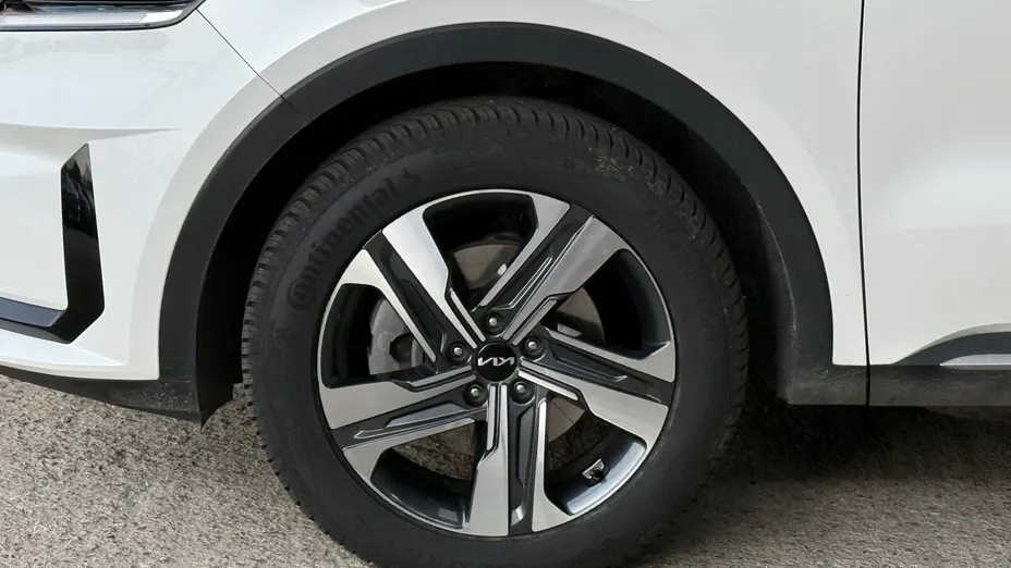 KIA Sorento Sorento 1.6 T-GDI HEV L 4WD aut 7os.