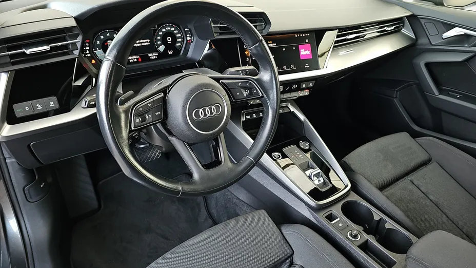 AUDI A3 A3 35 TFSI mHEV S Line S tronic