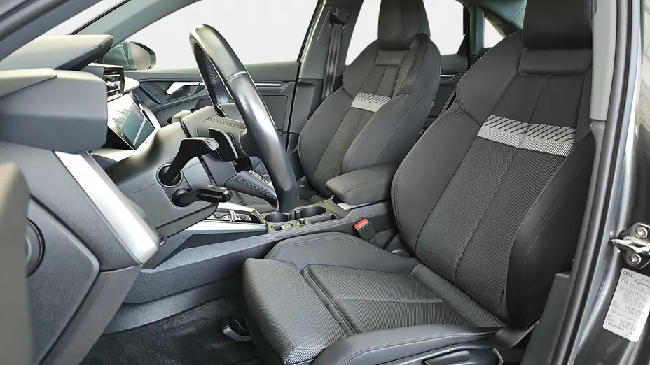 AUDI A3 A3 35 TFSI mHEV S Line S tronic