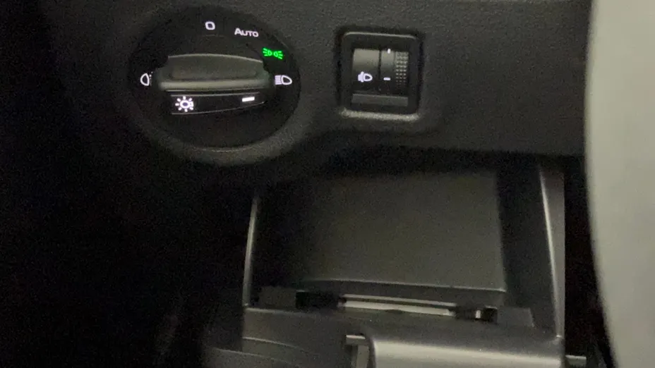 SKODA Fabia Fabia 1.0 Ambition