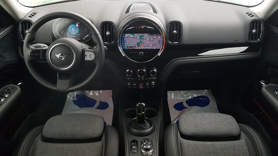 MINI [BMW] Countryman Cooper Classic Trim aut