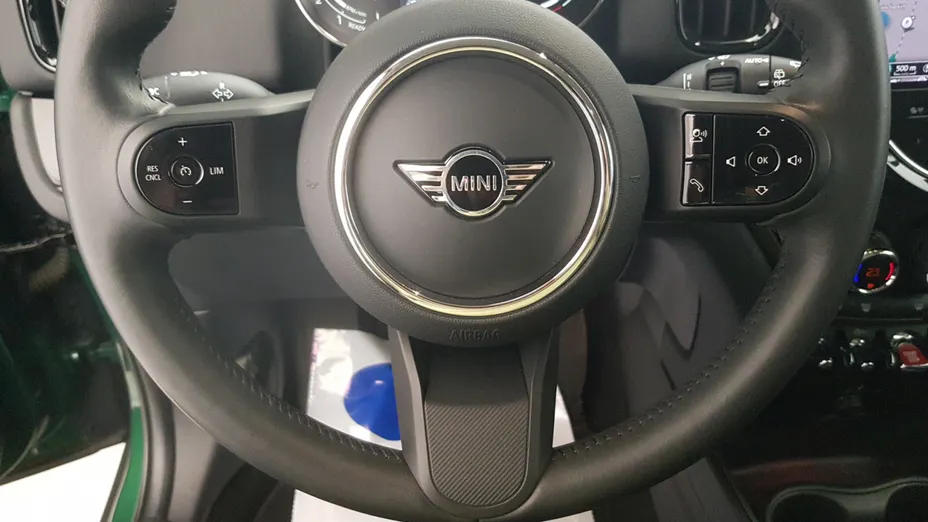 MINI [BMW] Countryman Cooper Classic Trim aut