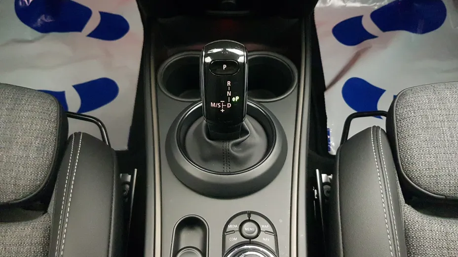 MINI [BMW] Countryman Cooper Classic Trim aut