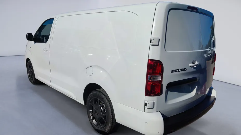 FIAT Scudo Scudo 2.2 MJ M 3,1t EAT8 Nowy