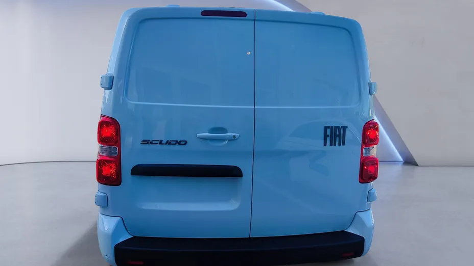 FIAT Scudo Scudo 2.2 MJ M 3,1t EAT8 Nowy