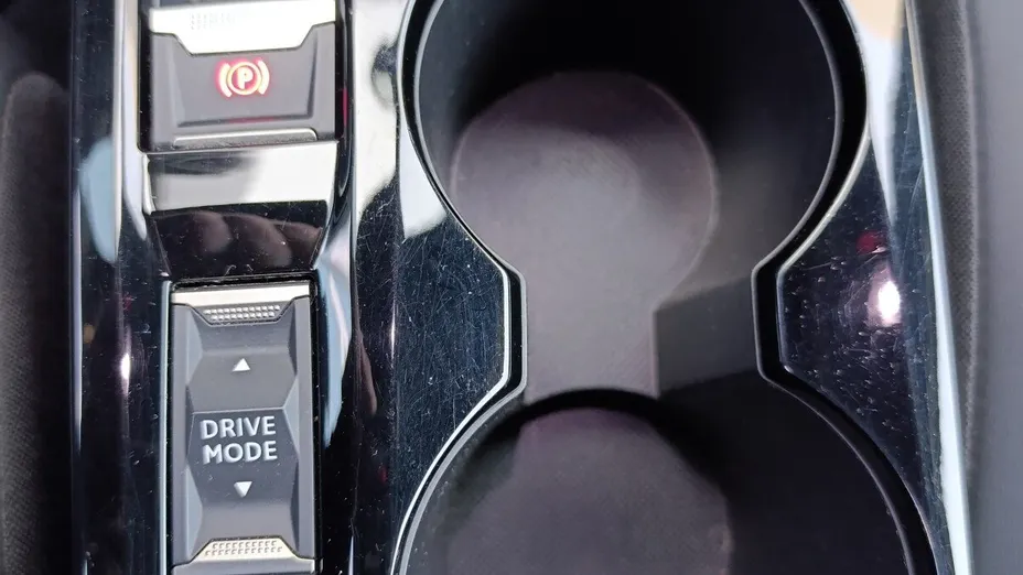 PEUGEOT 2008 2008 PureTech 100 Allure S&S BVM6