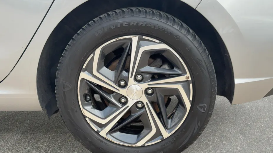 HYUNDAI i30 i30 1.5 DPI Smart