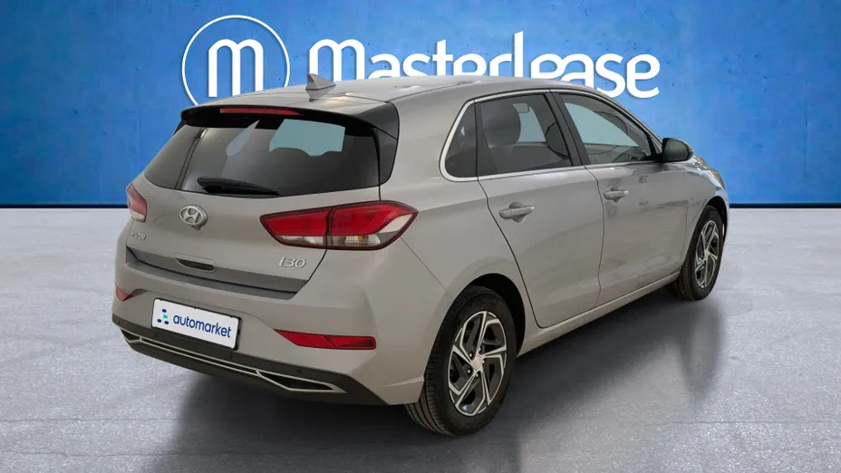 HYUNDAI i30 i30 1.5 DPI Smart