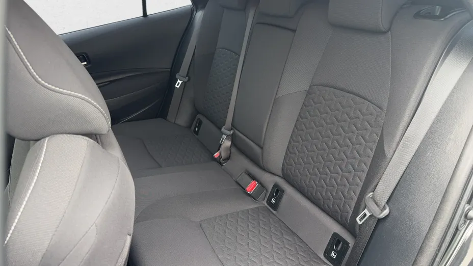TOYOTA Corolla Corolla 2.0 Hybrid Comfort
