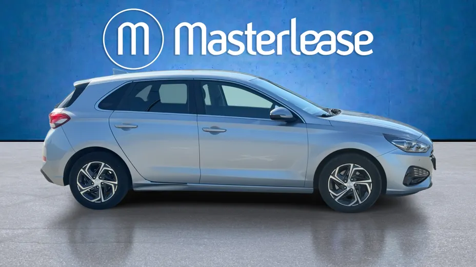HYUNDAI i30 i30 1.5 T-GDI 48V Smart