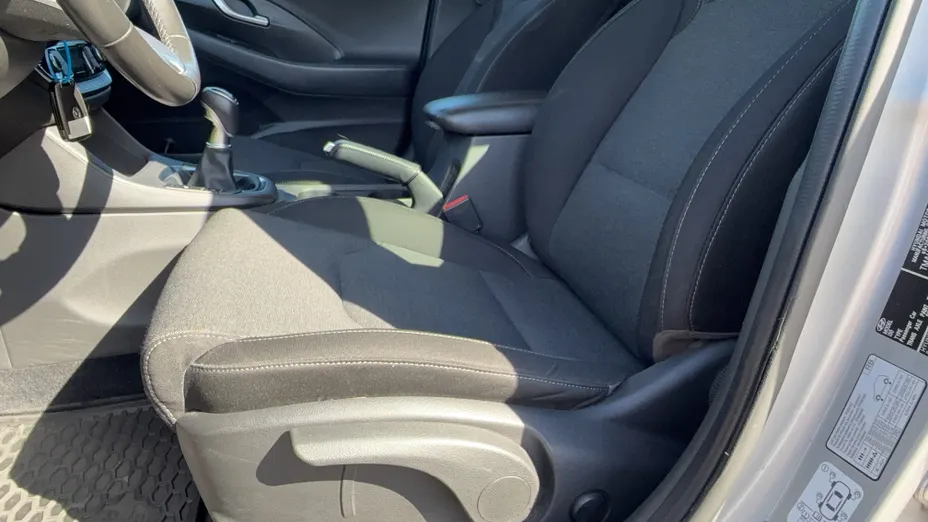 HYUNDAI i30 i30 1.5 T-GDI 48V Smart