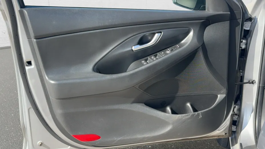 HYUNDAI i30 i30 1.5 T-GDI 48V Smart