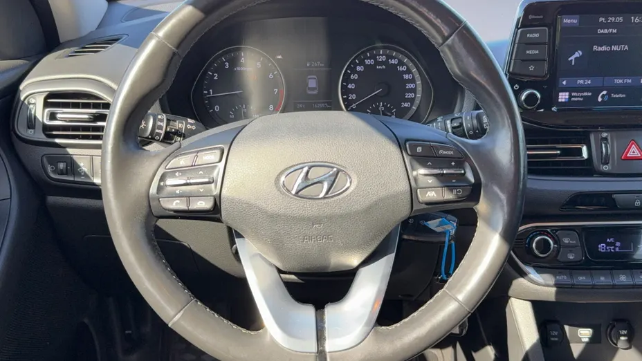 HYUNDAI i30 i30 1.5 T-GDI 48V Smart