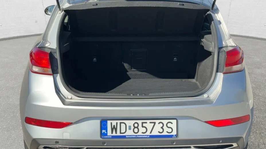 HYUNDAI i30 i30 1.5 T-GDI 48V Smart