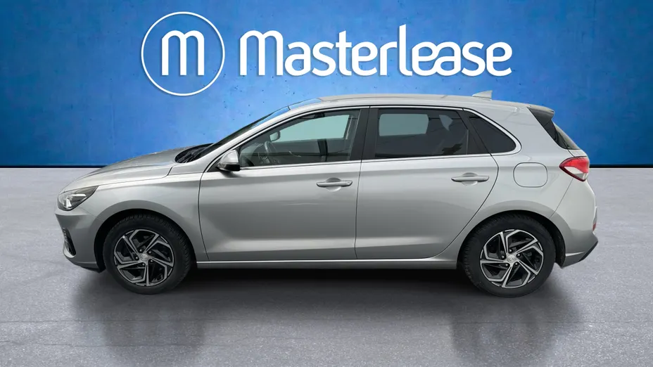 HYUNDAI i30 i30 1.5 DPI Smart