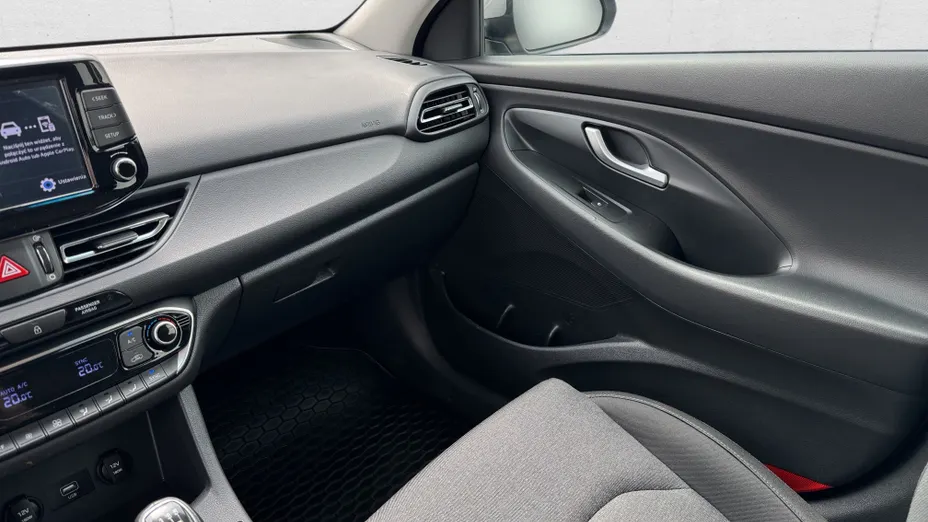 HYUNDAI i30 i30 1.5 DPI Smart