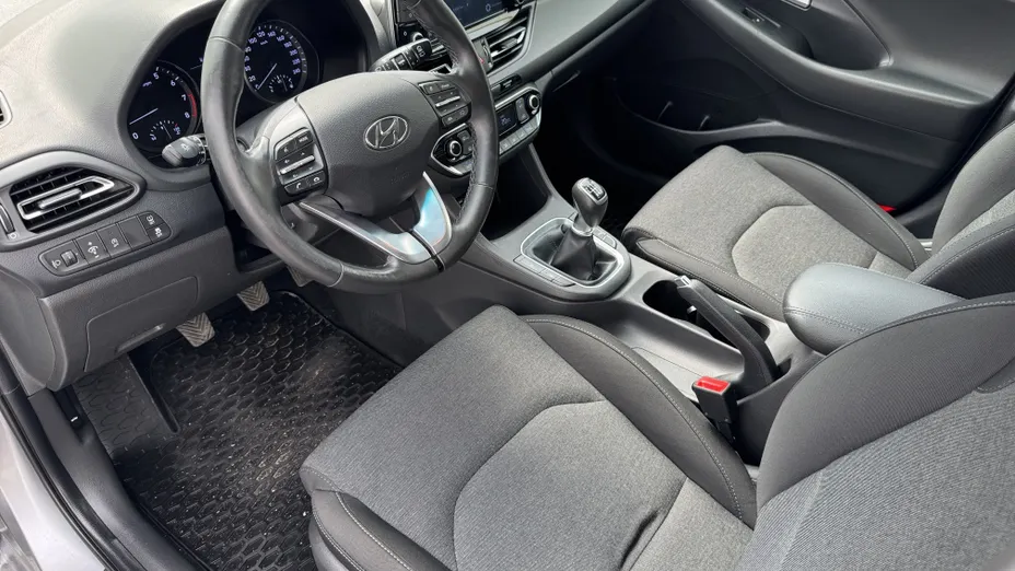 HYUNDAI i30 i30 1.5 DPI Smart