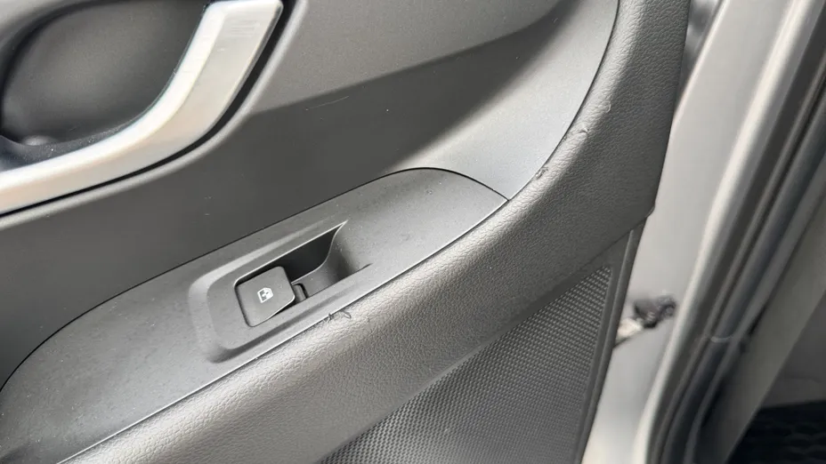 HYUNDAI i30 i30 1.5 DPI Smart