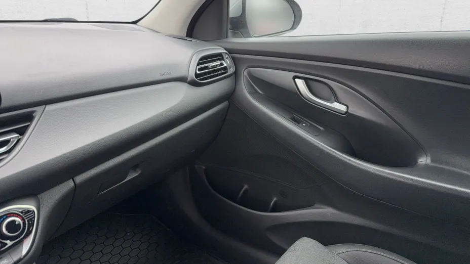 HYUNDAI i30 i30 1.5 DPI Smart