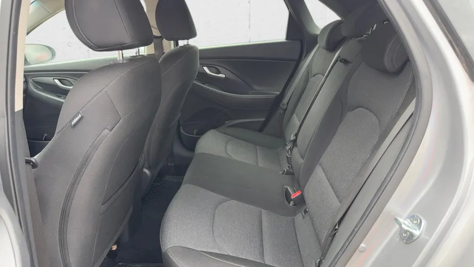 HYUNDAI i30 i30 1.5 DPI Smart