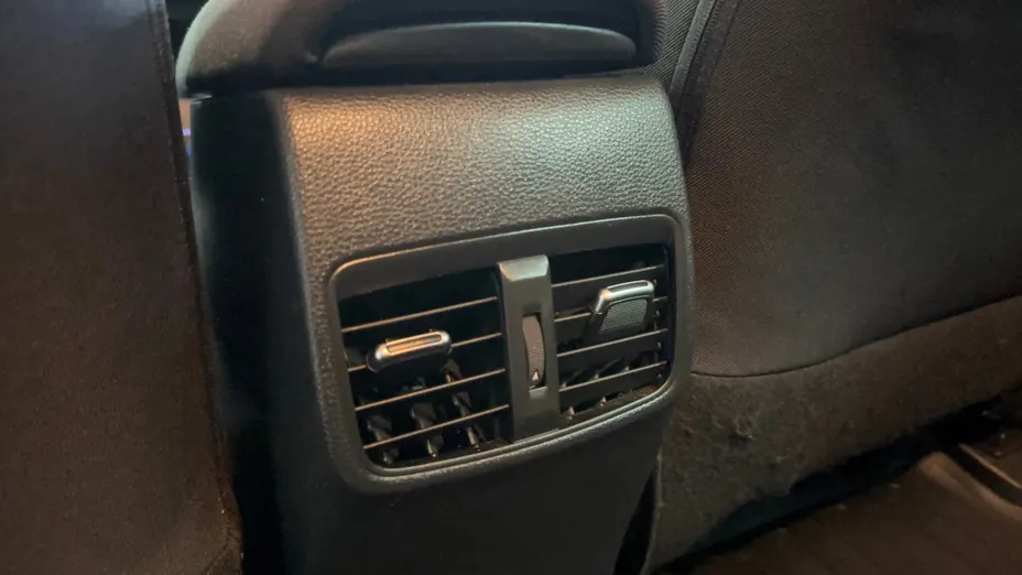 TOYOTA Corolla Corolla 2.0 Hybrid Comfort