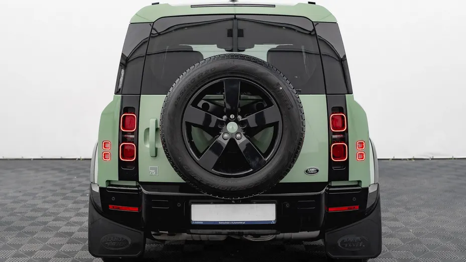 LAND ROVER Defender Defender 110 3.0 D300 mHEV SE