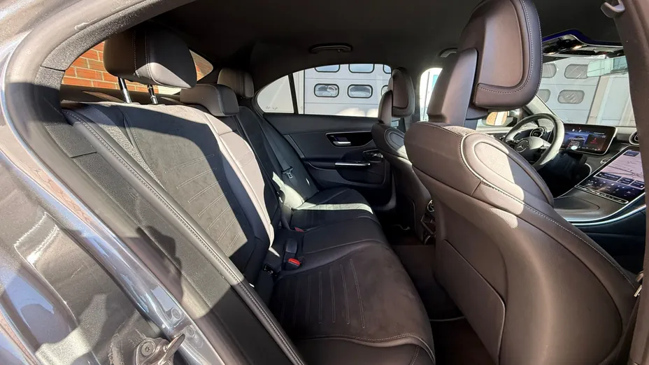 MERCEDES-BENZ C Klasa C 220 d mHEV 4-Matic AMG