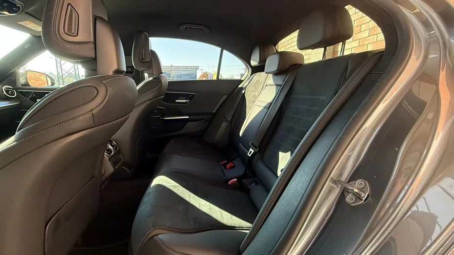 MERCEDES-BENZ C Klasa C 220 d mHEV 4-Matic AMG