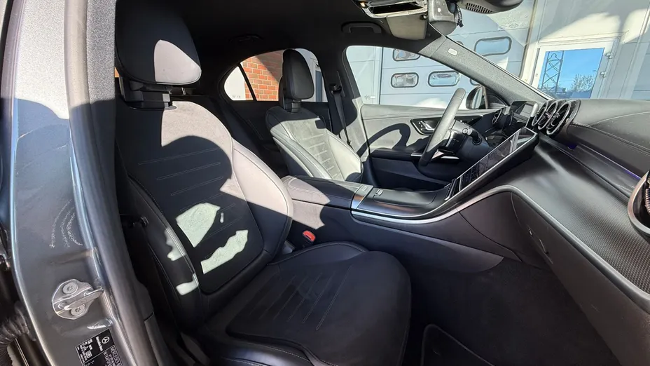 MERCEDES-BENZ C Klasa C 220 d mHEV 4-Matic AMG