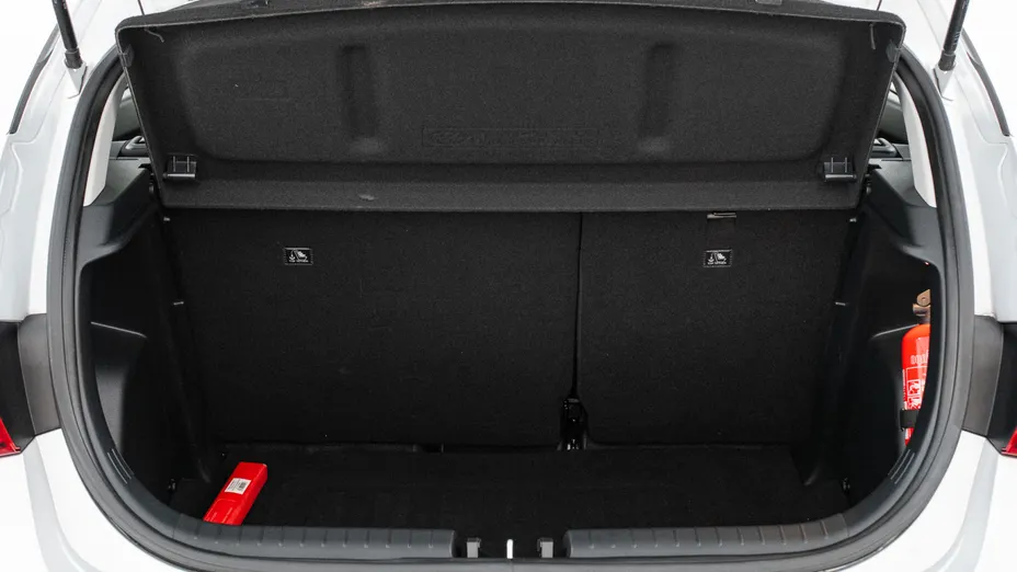 HYUNDAI i20 i20 1.2 Pure