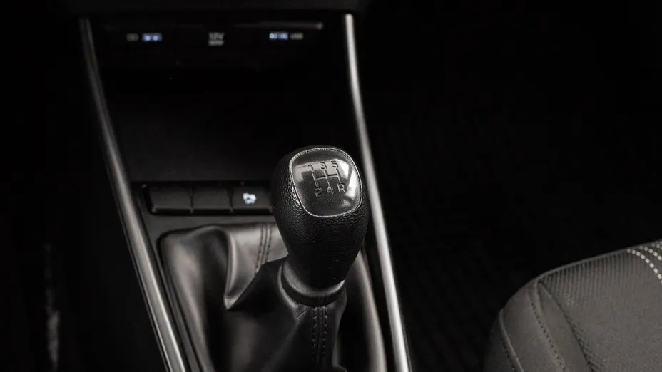 HYUNDAI i20 i20 1.2 Pure