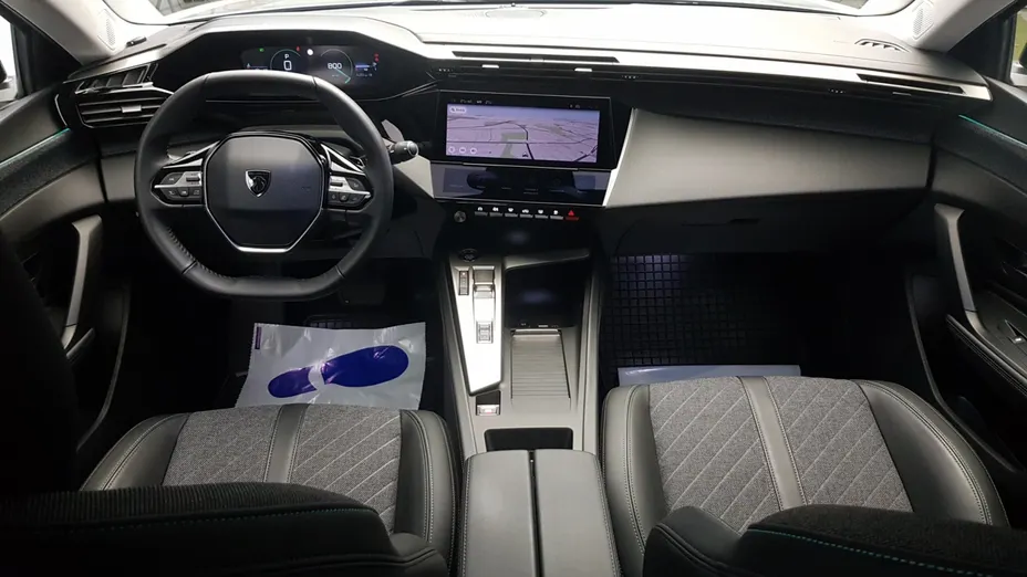 PEUGEOT 408 408 1.2 PureTech Allure S&S EAT8