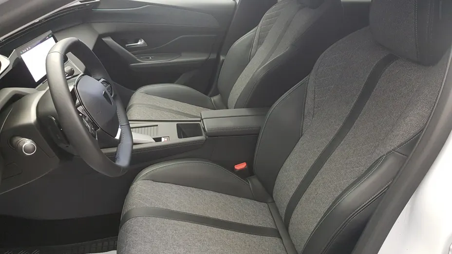 PEUGEOT 408 408 1.2 PureTech Allure S&S EAT8