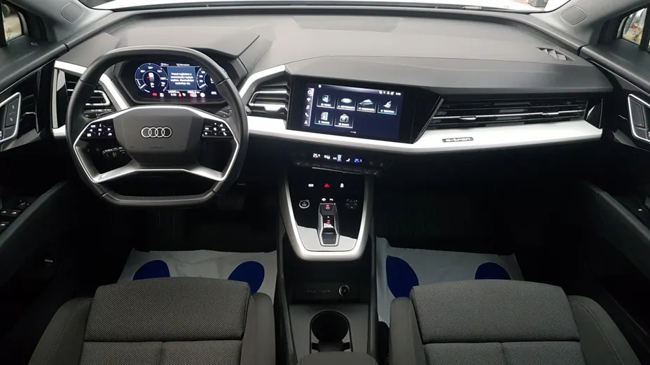AUDI Q4 Q4 e-tron 35 52kWh Advanced