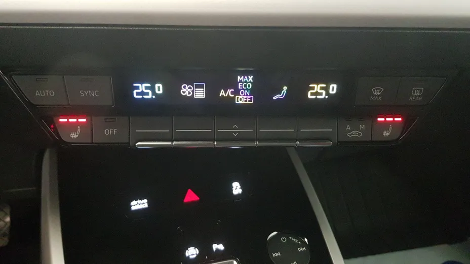 AUDI Q4 Q4 e-tron 35 52kWh Advanced
