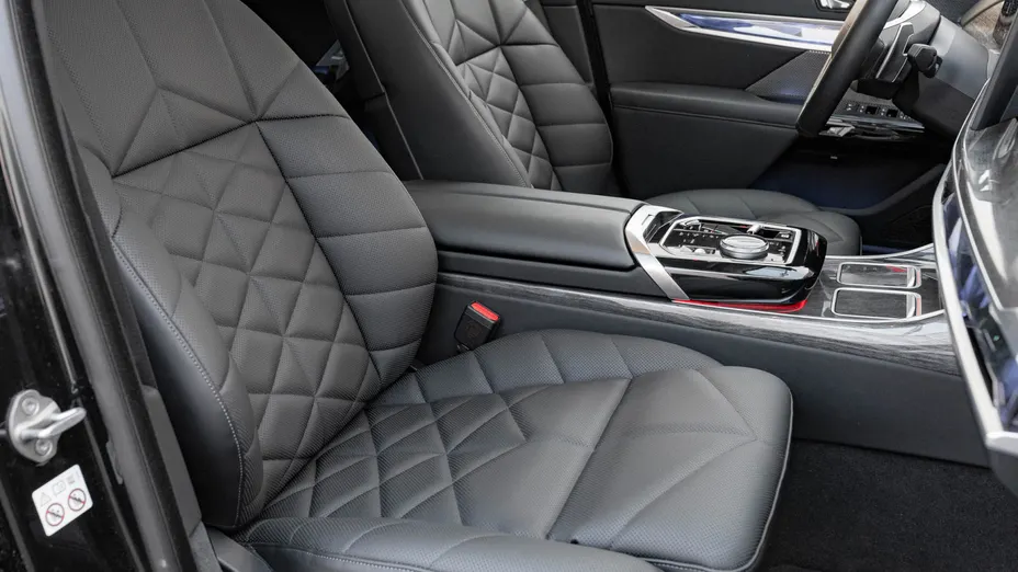 BMW Seria 7 740d xDrive mHEV sport-aut