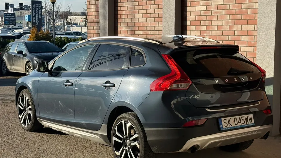 VOLVO V40 Cross Country V40 CC D3 Drive-E Momentum aut