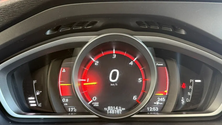 VOLVO V40 Cross Country V40 CC D3 Drive-E Momentum aut