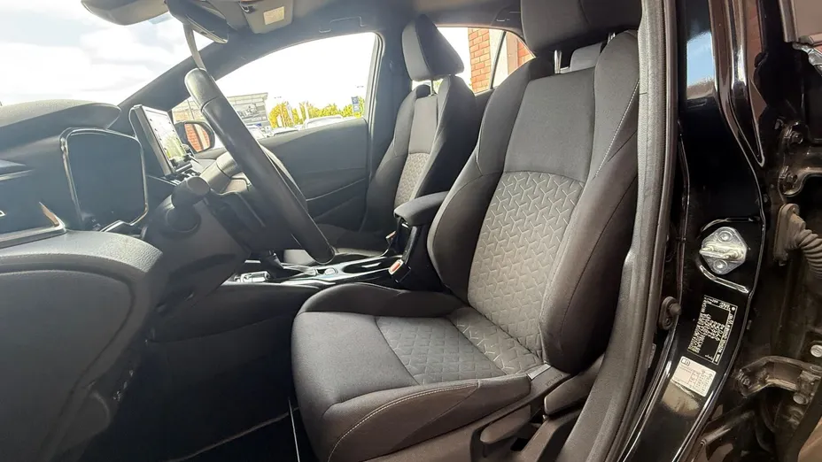 TOYOTA Corolla Corolla 2.0 Hybrid Comfort