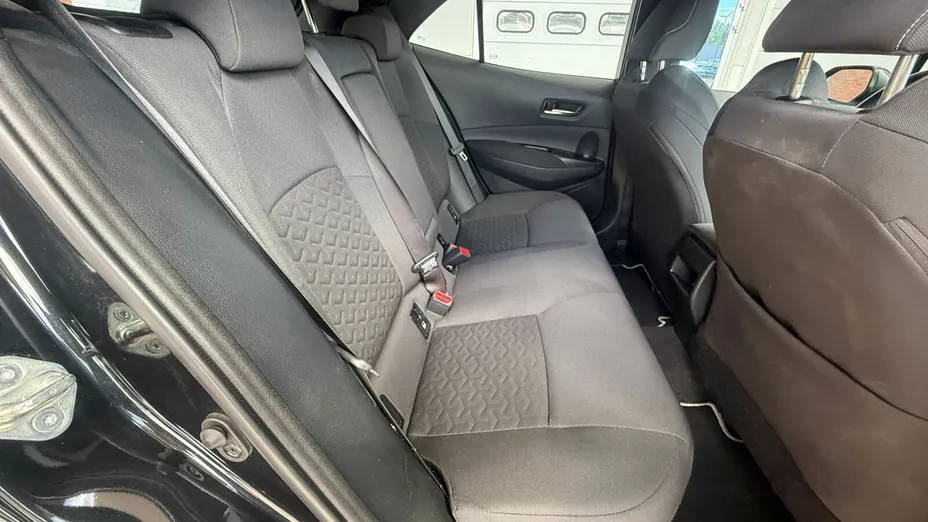 TOYOTA Corolla Corolla 2.0 Hybrid Comfort