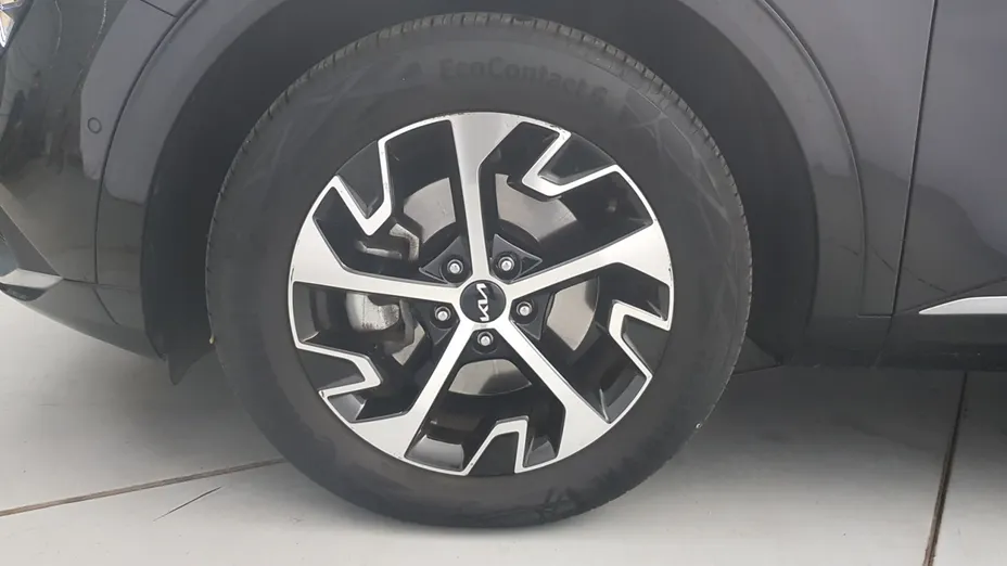 KIA Sportage Sportage 1.6 T-GDI HEV Business Line 4WD aut