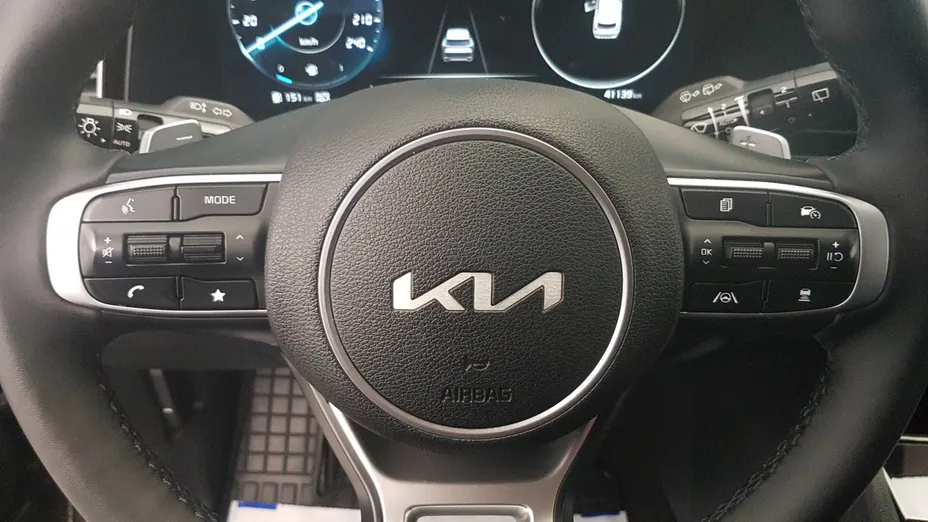 KIA Sportage Sportage 1.6 T-GDI HEV Business Line 4WD aut