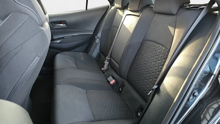 TOYOTA Corolla Corolla 2.0 Hybrid Comfort