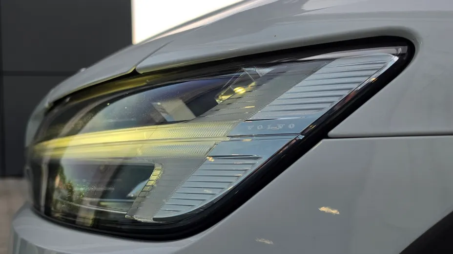 VOLVO V60 V60 CC D4 AWD aut